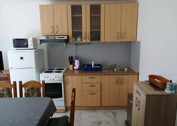 With A Parking Space - 19732 * Murter