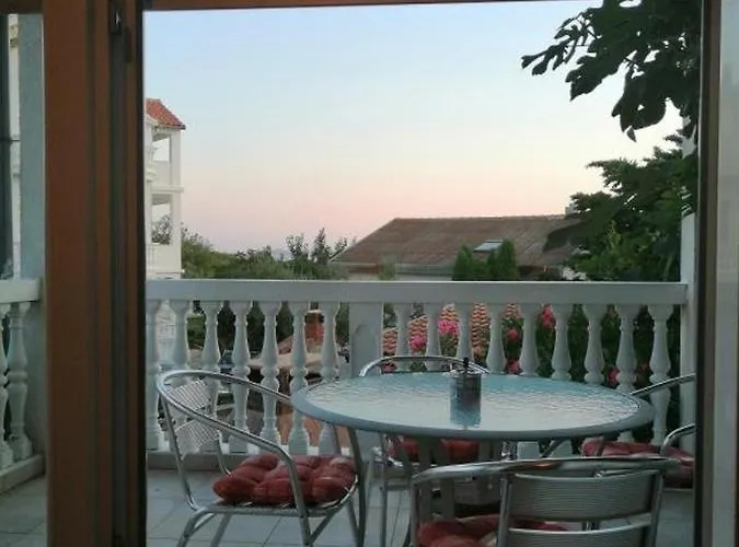 With A Parking Space - 19732 * Murter