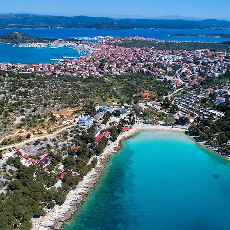 Apartman With A Parking Space - 19732 Murter